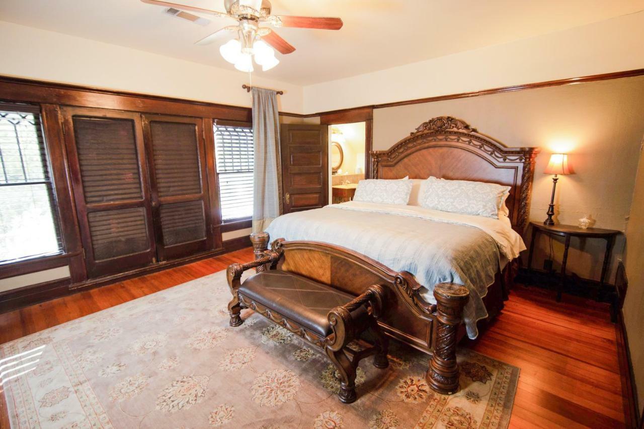 Iron Horse 5* Granbury