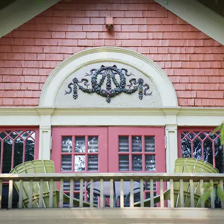 Iron Horse Inn Granbury Exterior photo
